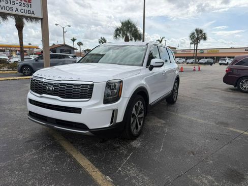 Used 2021 Kia Telluride EX w/ EX Premium Package FWD image 1
