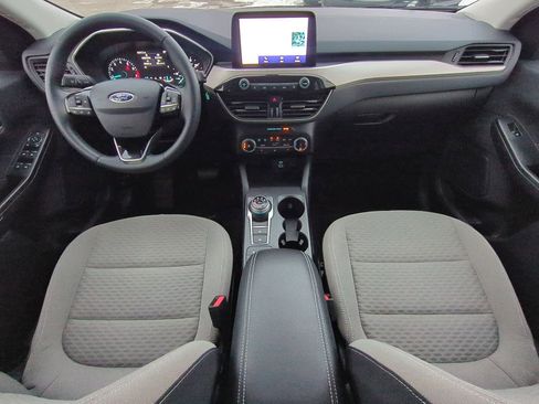 Certified 2022 Ford Escape SE w/ Cold Weather Package image 15