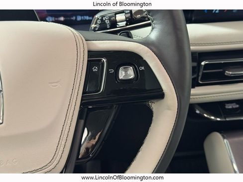 Used 2025 Lincoln Aviator AWD w/ Equipment Group 101A image 28