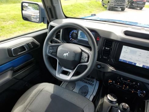 Used 2023 Ford Bronco 2-Door AWD/4WD image 18