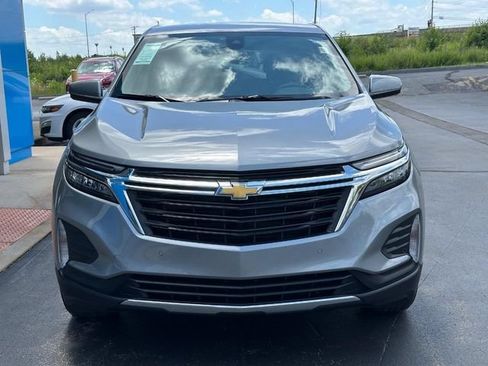 Used 2024 Chevrolet Equinox LT w/ LPO, Floor Liner Package FWD image 9