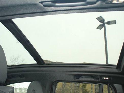 Used 2021 BMW X3 xDrive30e w/ M Sport Package image 26