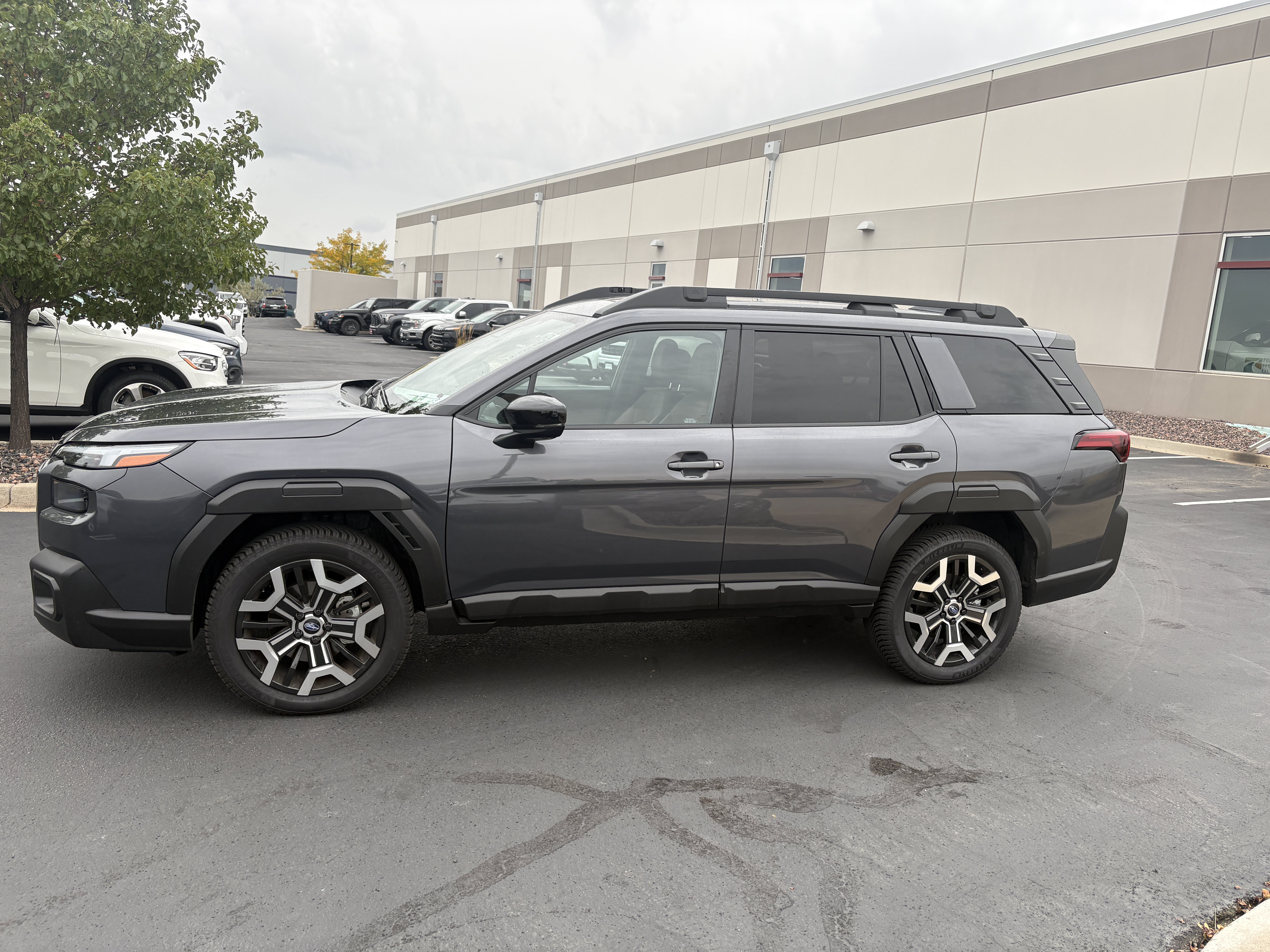 Used 2026 Subaru Outback Touring XT AWD/4WD image 4