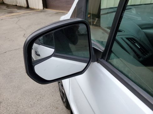 Used 2017 Ford Transit Connect XLT image 35