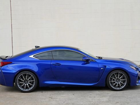 Used 2015 Lexus RC F w/ Performance Package RWD image 46