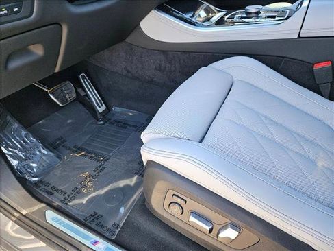 New 2026 BMW X5 xDrive50e w/ M Sport Package image 4