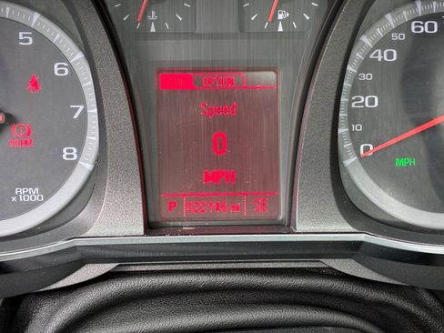 Used 2017 GMC Terrain SLE w/ Driver Alert Package I AWD/4WD image 24
