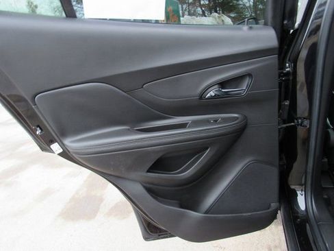 Certified 2018 Buick Encore Essence w/ Experience Buick Package image 24