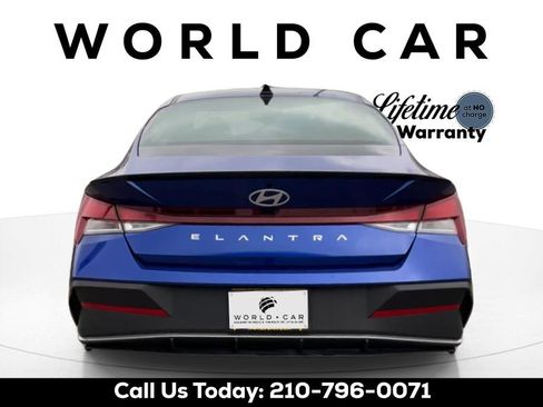 Certified 2025 Hyundai Elantra Sport image 3