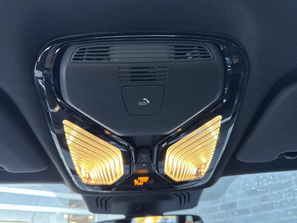 Used 2023 BMW X5 xDrive40i w/ M Sport Package AWD/4WD image 23