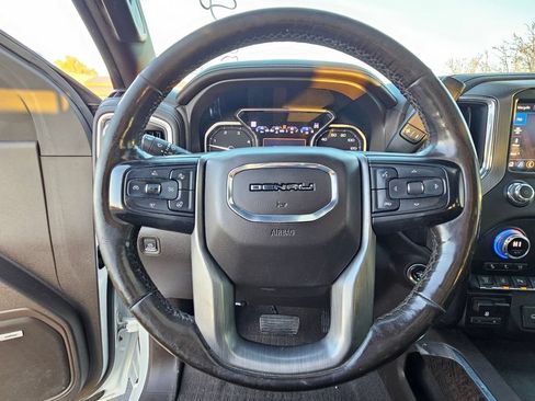 Used 2020 GMC Sierra 2500 Denali w/ Denali Ultimate Package AWD/4WD image 28