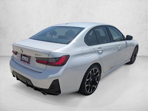 Used 2026 BMW 330i xDrive Sedan AWD/4WD image 5
