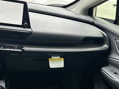 Used 2026 Toyota Prius AWD image 25