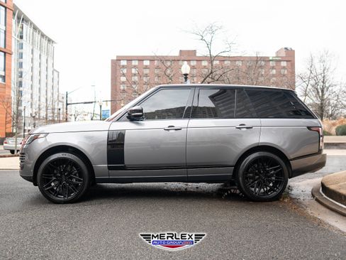 Used 2022 Land Rover Range Rover Westminster Edition image 4