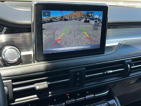 Certified 2022 Lincoln Corsair FWD image 18