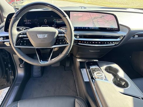 New 2026 Cadillac Lyriq Premium Sport image 18