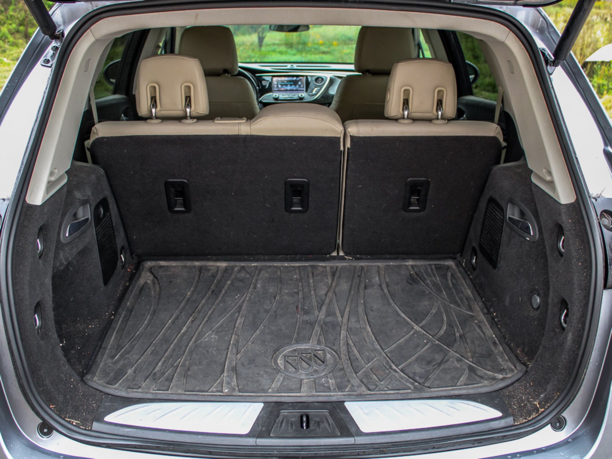 Used 2019 Buick Envision Premium AWD/4WD image 21