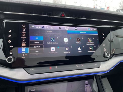 Used 2025 Jeep Wagoneer S Launch Edition image 22