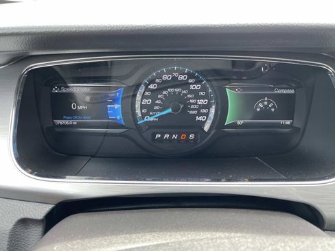 Used 2017 Ford Taurus SEL w/ Equipment Group 201A image 23