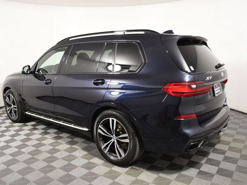 Used 2022 BMW X7 xDrive40i w/ M Sport Package AWD/4WD image 3