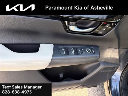 Used 2023 Honda CR-V EX-L image 25