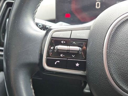Certified 2024 Kia Sorento S FWD image 22
