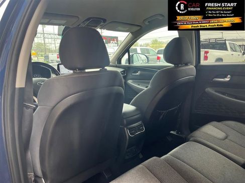 Used 2023 Hyundai Santa Fe SEL image 23