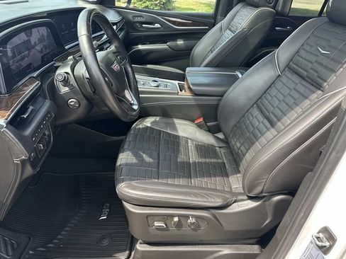 Used 2021 Cadillac Escalade Sport Platinum AWD/4WD image 20