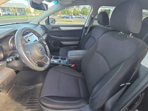 Used 2019 Subaru Outback 2.5i Premium AWD/4WD image 10