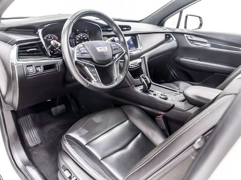 Used 2021 Cadillac XT5 Premium Luxury FWD image 30