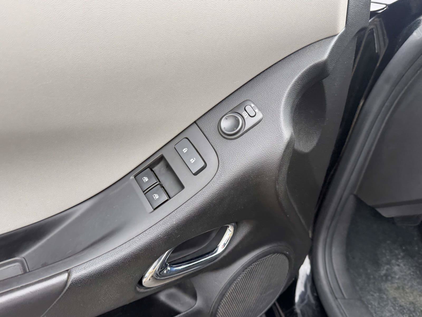 Used 2014 Chevrolet Camaro LS RWD image 12