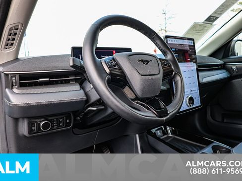 Used 2024 Ford Mustang Mach-E Premium image 23