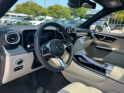 Used 2026 Mercedes-Benz GLC 300 4MATIC image 22