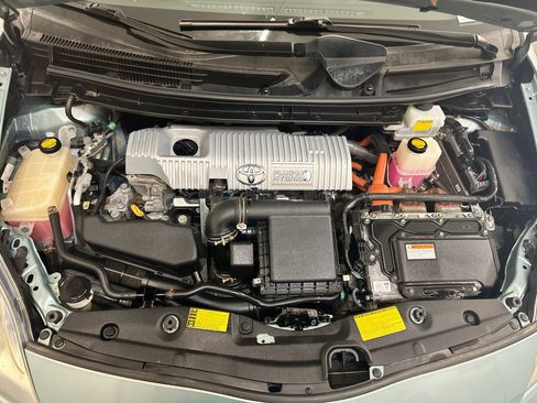Used 2013 Toyota Prius Prime Plug-In Hybrid FWD image 33