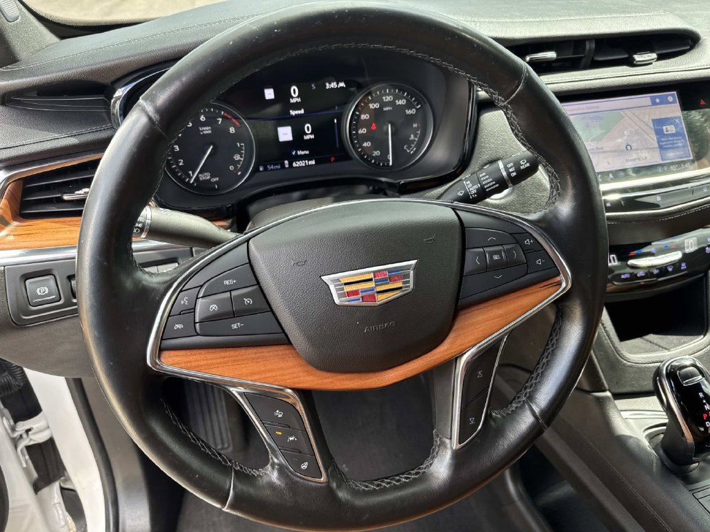 Used 2021 Cadillac XT5 Premium Luxury FWD image 24