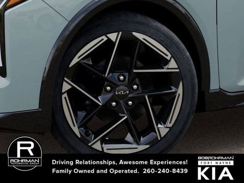 New 2025 Kia K4 GT-Line image 10