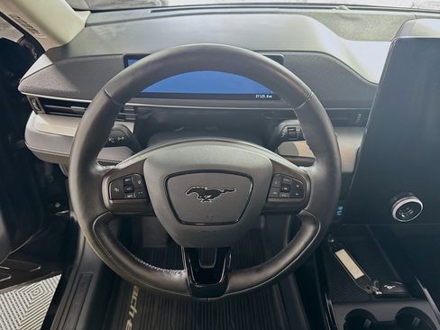 Used 2021 Ford Mustang Mach-E Select w/ Comfort/Appearance Package image 15