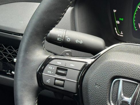 Certified 2025 Honda Accord Touring image 24