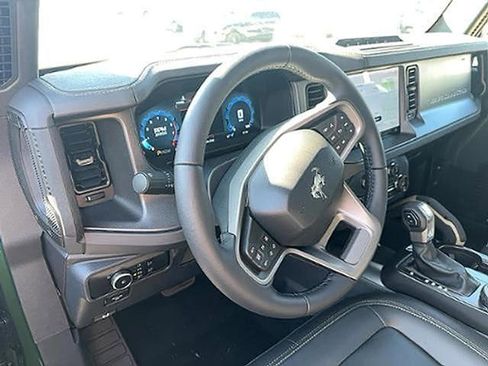 New 2025 Ford Bronco Badlands w/ Sasquatch Package image 19