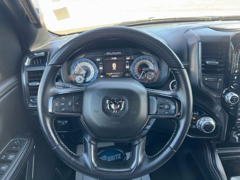 Used 2022 RAM 1500 Limited w/ Body-Colour Bumper Group AWD/4WD image 8