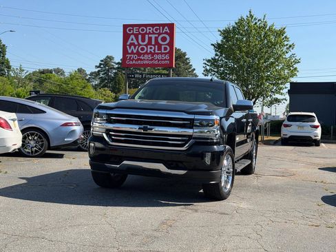 Used 2017 Chevrolet Silverado 1500 High Country image 1