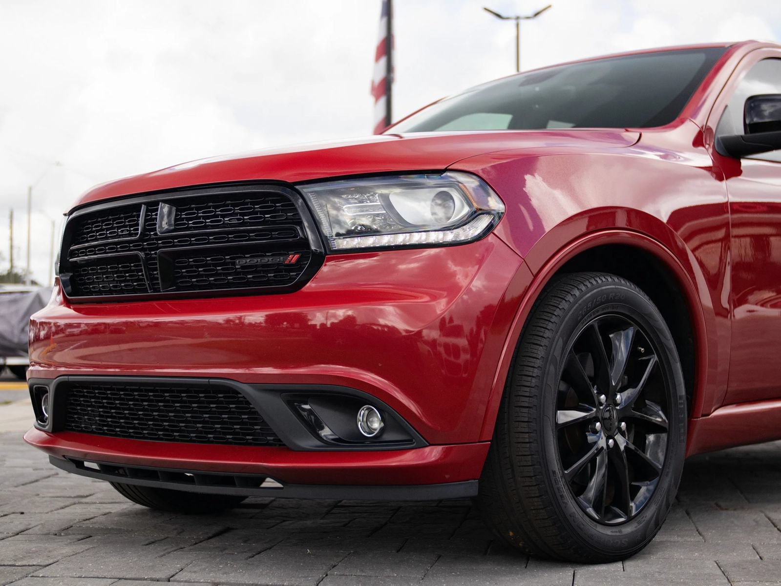 Used 2017 Dodge Durango R/T w/ Trailer Tow Group IV RWD image 5