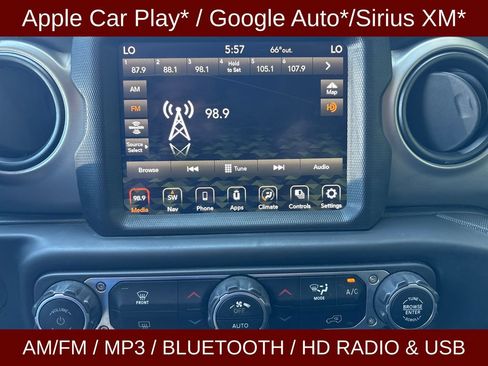 Used 2021 Jeep Gladiator Sport AWD/4WD image 18
