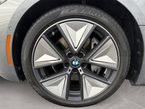Used 2025 BMW i4 xDrive40i w/ Premium Package image 14