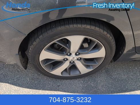 Used 2019 Kia Optima S w/ S Panoramic Sunroof Package FWD image 10