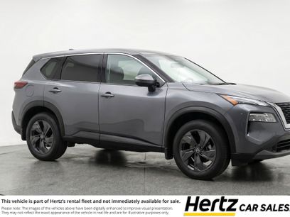 Used 2025 Nissan Rogue SV