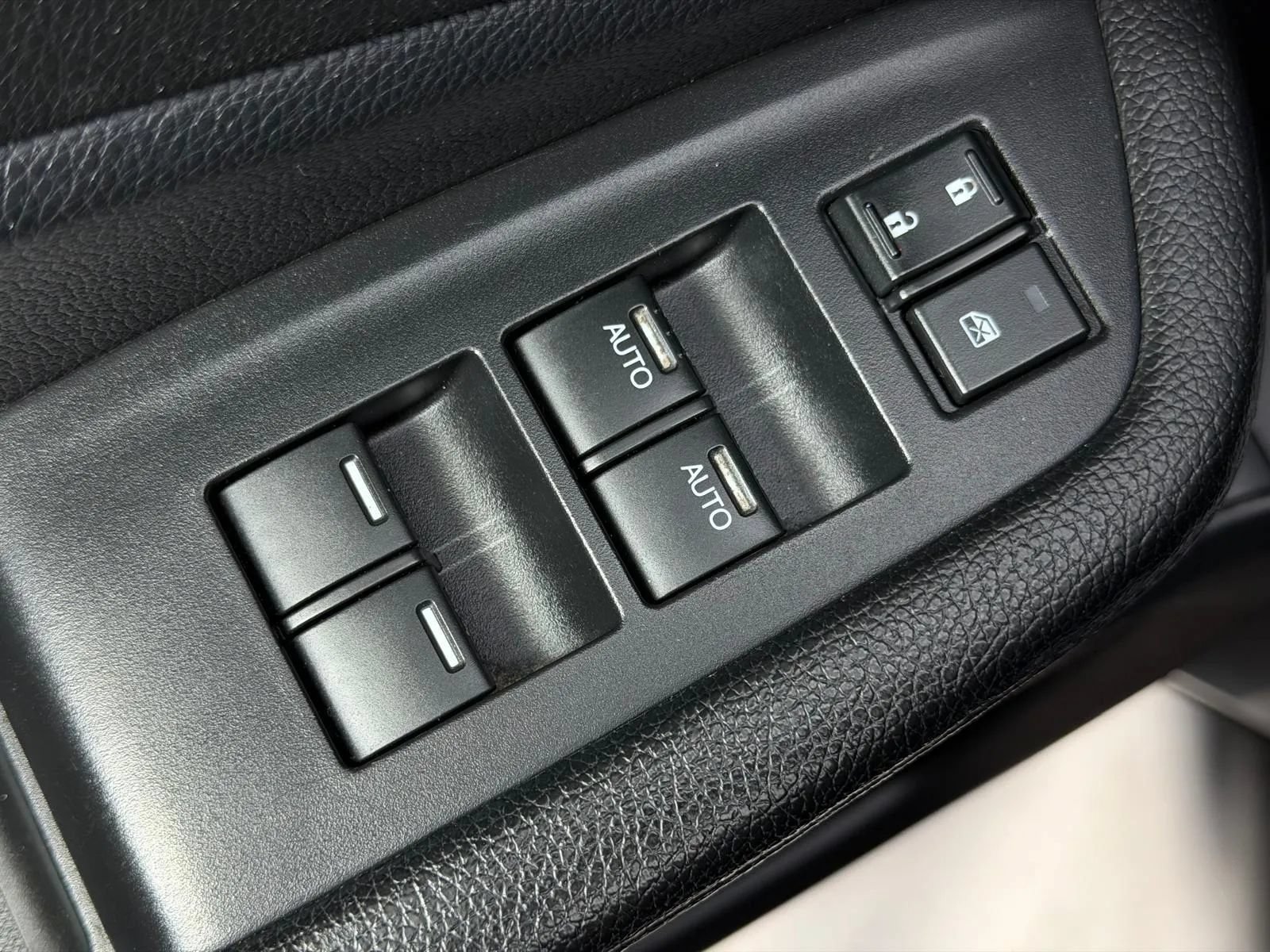 Used 2017 Honda Pilot EX-L image 28