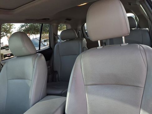 Used 2012 Toyota Highlander Limited image 14