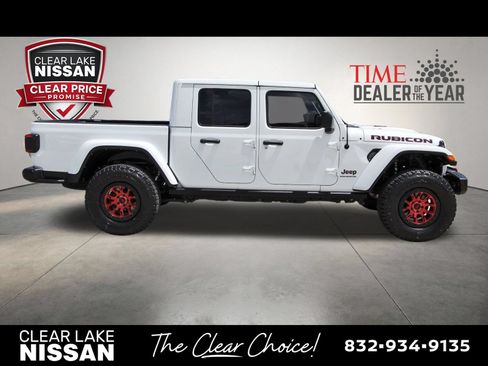 Used 2023 Jeep Gladiator Rubicon w/ LED Lighting Group AWD/4WD image 8
