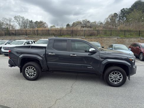 Used 2025 Toyota Tacoma Limited image 3
